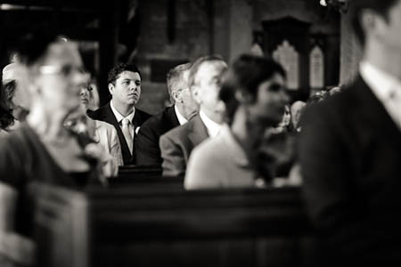 zajmowanie miejsc w kosciele