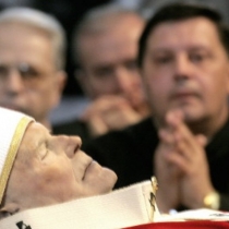 02de7b45223feed9b16ea316ddfd27f4,21,1