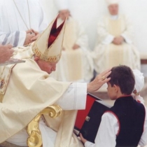 04b965d899819424cd36b151d82f4632,21,1