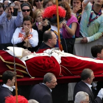 1526284 560379477393729 977302141 n