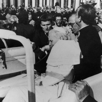 1613899 581226388642371 6753715489006136430 n