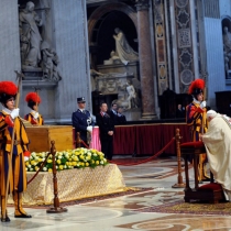 297015 409156975849314 1901327627 n