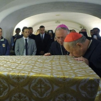 Przeniesienie trumny Jana 5220647