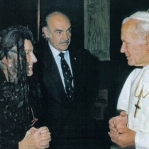 seanconneryandhiswifemv0